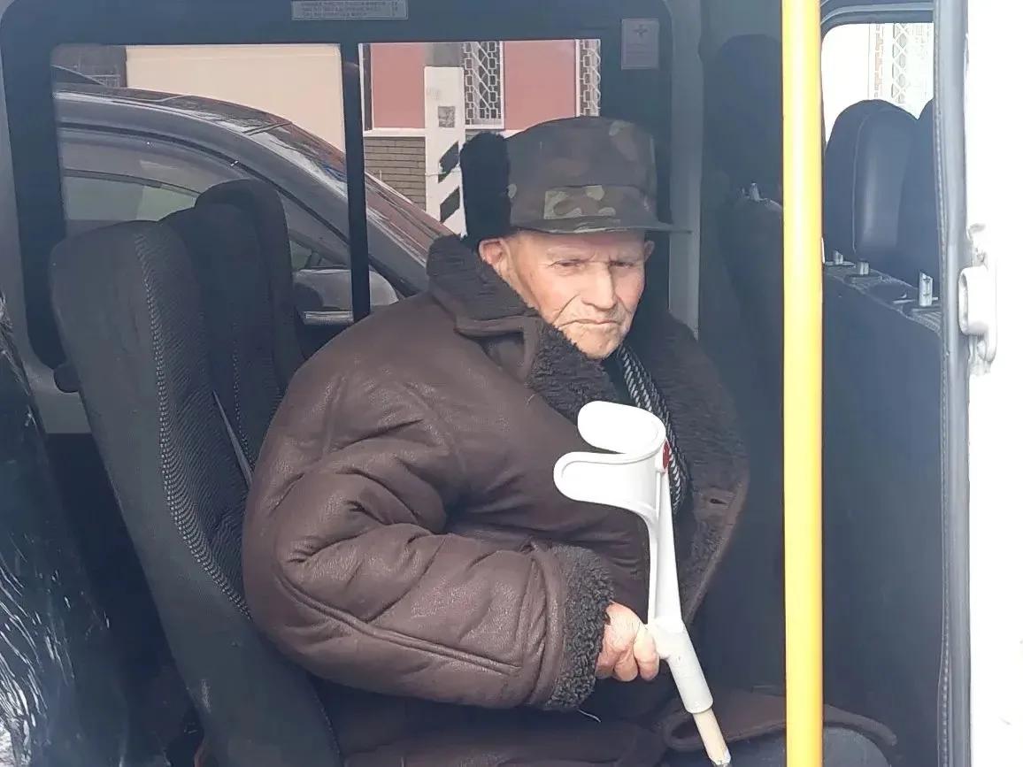 Возвращенным из украинского плена жителям Курской области будет оказана необходимая помощь Возвращенным из украинского плена жителям Курской области будет оказана необходимая помощь