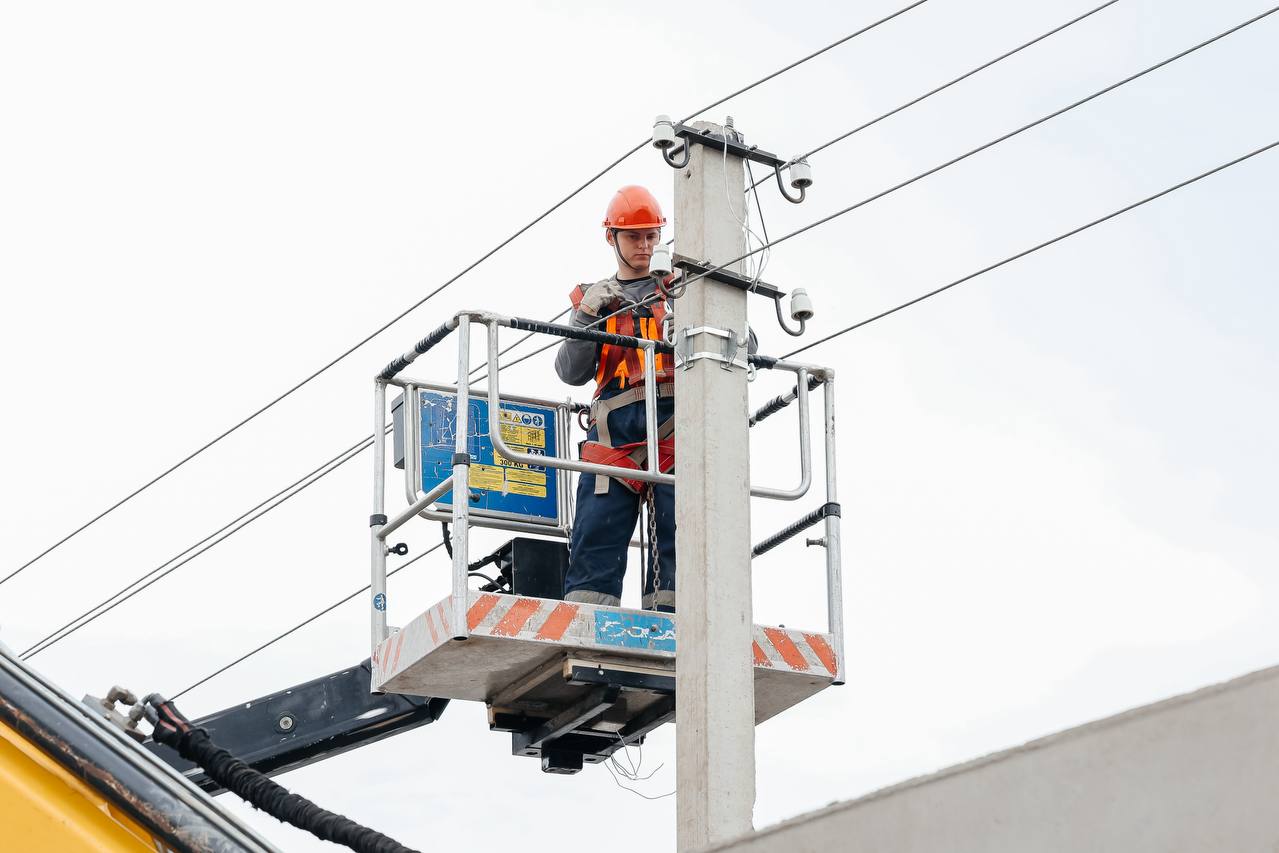 Михаил Развожаев: В Севастополе начались работы по модернизированию воздушных линий электропередачи в Нахимовском и Балаклавском районах: готовим город к летним нагрузкам Михаил Развожаев: В Севастополе начались работы по модернизированию воздушных линий электропередачи в Нахимовском и Балаклавском районах: готовим город к летним нагрузкам