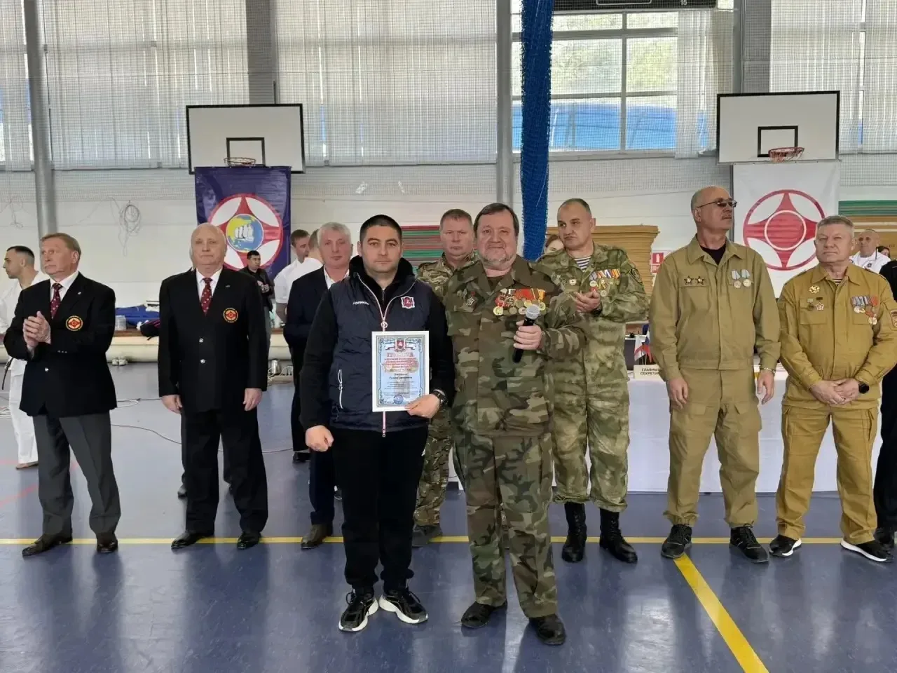 Дмитрий Чумаков: С победами возвращаются наши спортсмены — Белогорский район вновь показывает достойный результат на республиканском уровне Дмитрий Чумаков: С победами возвращаются наши спортсмены — Белогорский район вновь показывает достойный результат на республиканском уровне