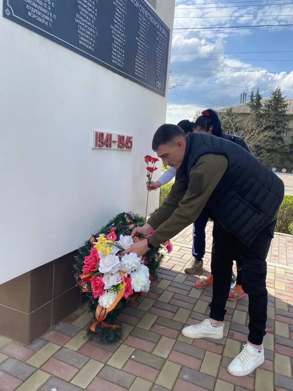 К 82-й годовщине освобождения Джанкойского района прошли памятные мероприятия К 82-й годовщине освобождения Джанкойского района прошли памятные мероприятия