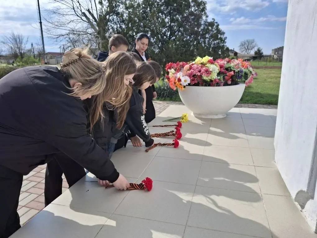 К 82-й годовщине освобождения Джанкойского района прошли памятные мероприятия К 82-й годовщине освобождения Джанкойского района прошли памятные мероприятия