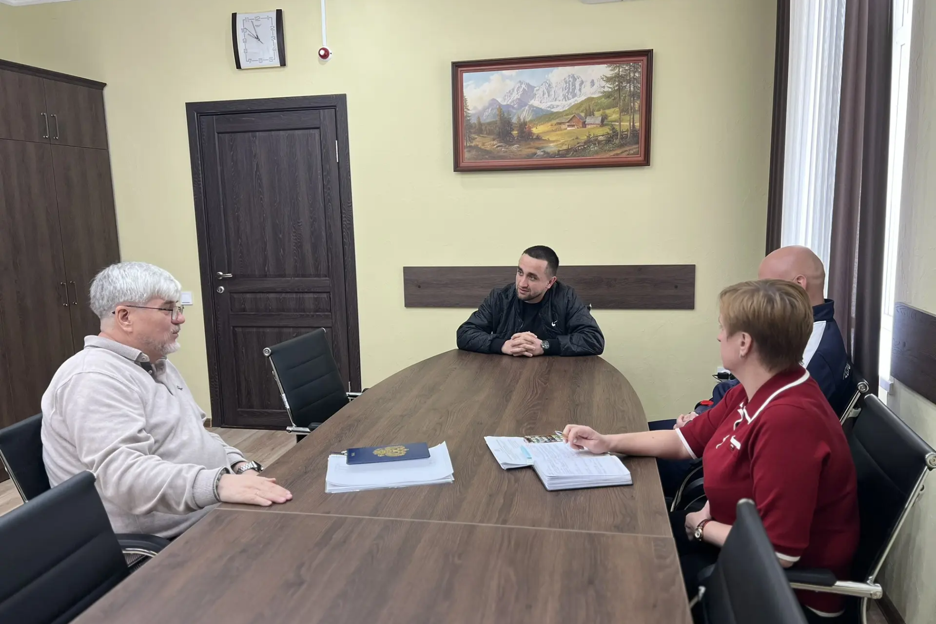 Игорь Ивин: поддержка спорта - приоритет для Джанкоя