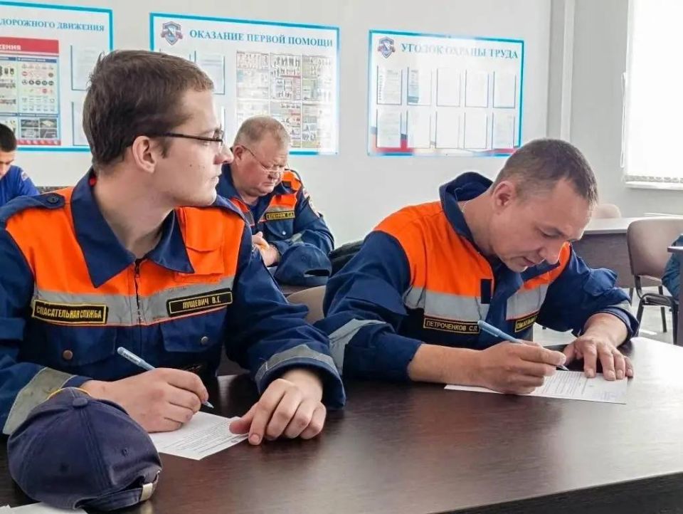 Севастопольские службы спасения пополнятся новыми специалистами Севастопольские службы спасения пополнятся новыми специалистами
