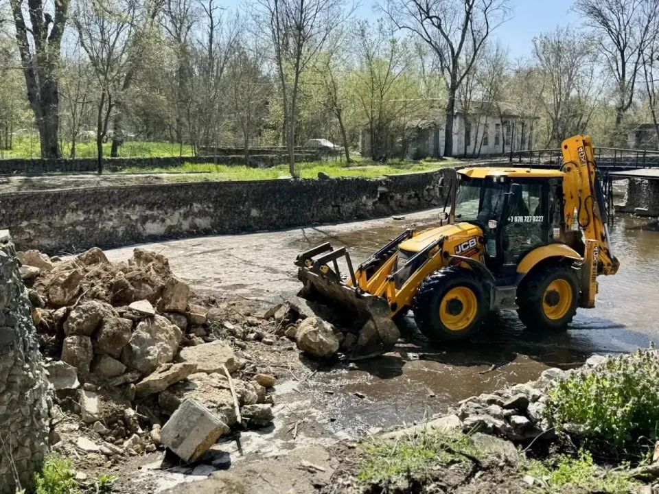 Юлия Предыбайло: В Сакском курортном парке стартовал второй этап благоустройства в рамках национального проекта «Туризм и гостеприимство» Юлия Предыбайло: В Сакском курортном парке стартовал второй этап благоустройства в рамках национального проекта «Туризм и гостеприимство»