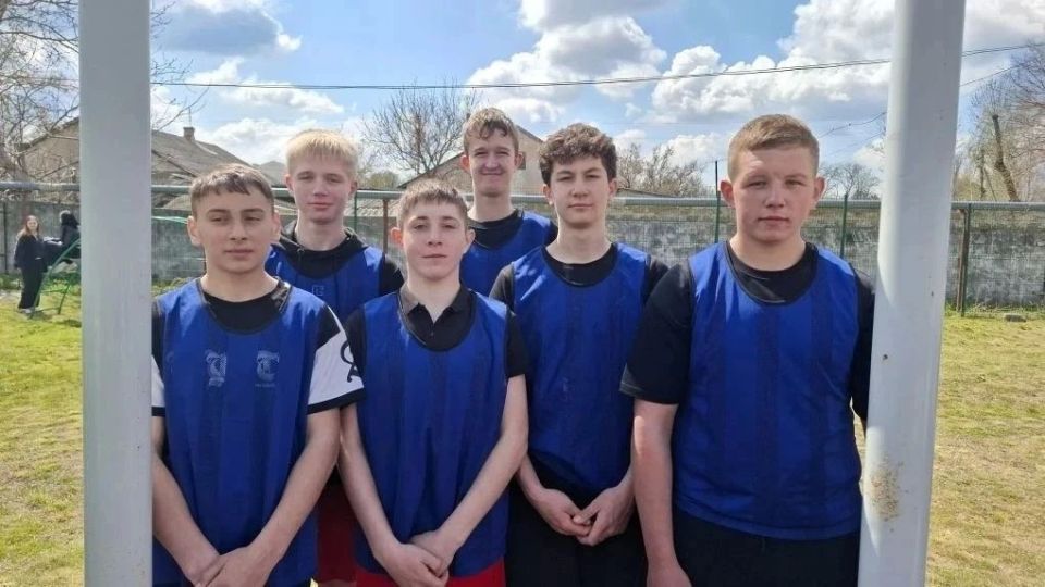 В Советском районе состоялся муниципальный этап Всероссийских спортивных игр школьников «Президентские спортивные игры» среди обучающихся общеобразовательных учреждений в 2025/2026 учебном году В Советском районе состоялся муниципальный этап Всероссийских спортивных игр школьников «Президентские спортивные игры» среди обучающихся общеобразовательных учреждений в 2025/2026 учебном году