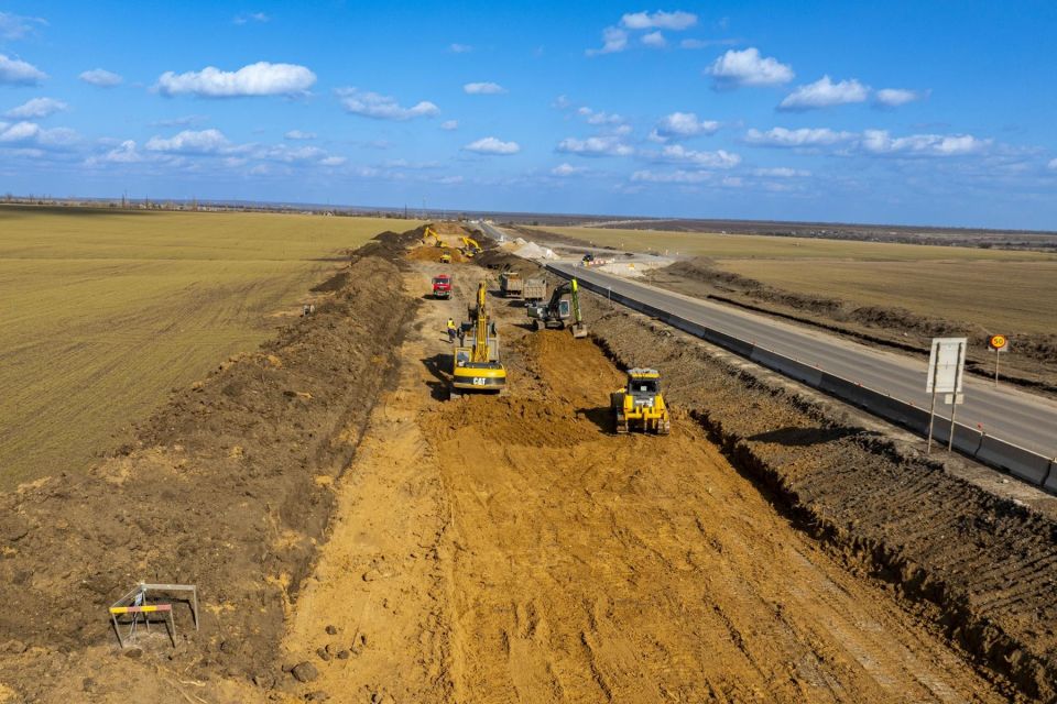 Почти 5,5 тыс. км федеральных трасс планируется отремонтировать силами Росавтодора в 2026 году Почти 5,5 тыс. км федеральных трасс планируется отремонтировать силами Росавтодора в 2026 году