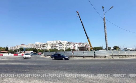 Власти Севастополя расторгли контракт с подрядчиком «Огурца» Власти Севастополя расторгли контракт с подрядчиком «Огурца»