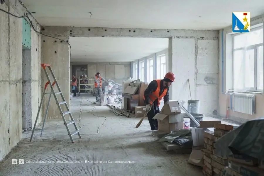 Реконструкция школы № 34 выполнена на 70% Реконструкция школы № 34 выполнена на 70%