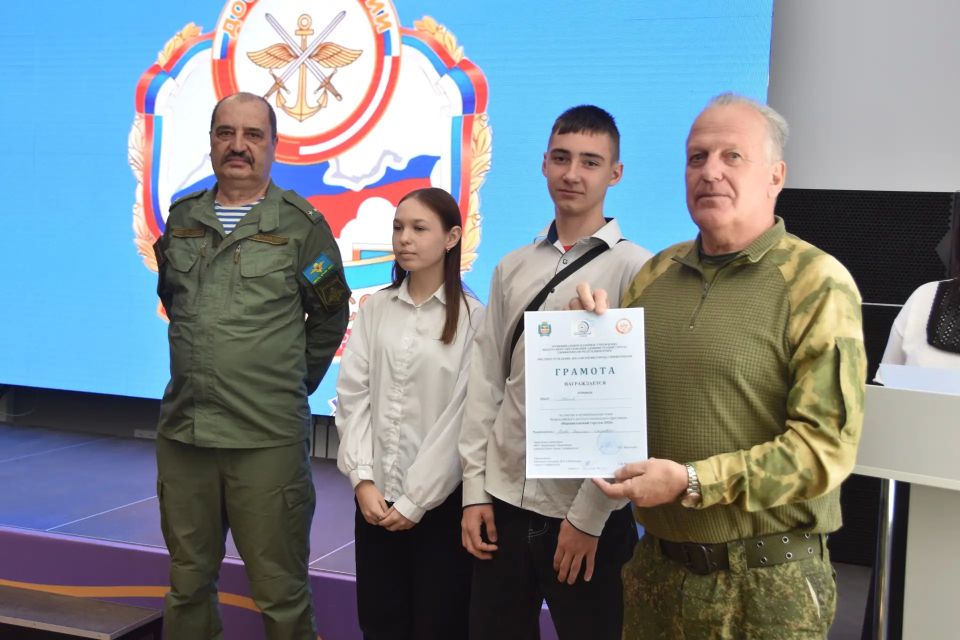 В Симферополе наградили участников фестиваля «Ворошиловский стрелок» В Симферополе наградили участников фестиваля «Ворошиловский стрелок»
