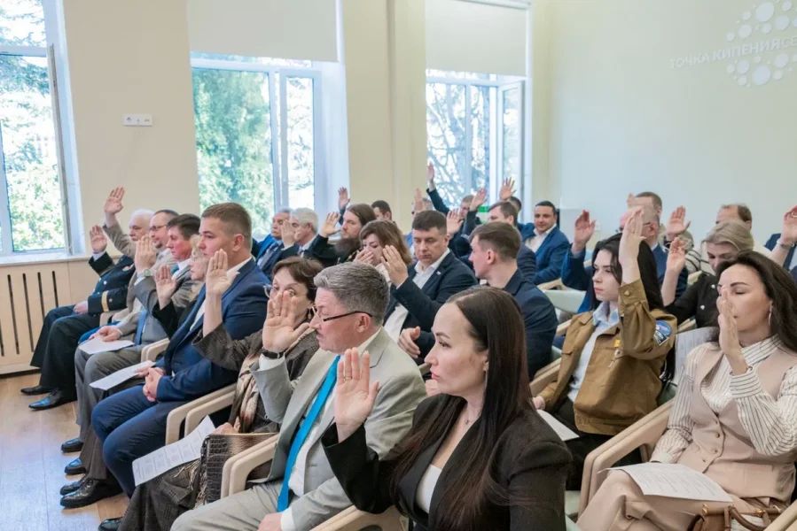 Общественная палата Севастополя четвёртого созыва приступила к работе Общественная палата Севастополя четвёртого созыва приступила к работе