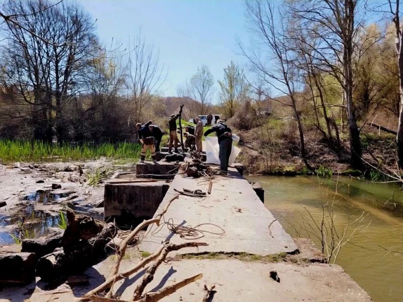 Севастополь присоединился к акции «Вода России» Севастополь присоединился к акции «Вода России»
