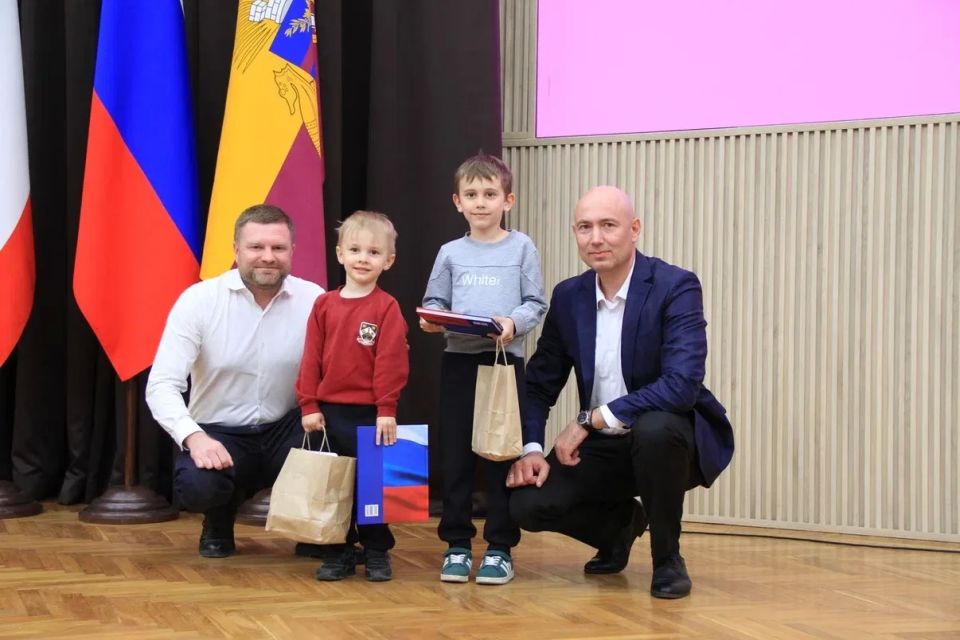 Константин Шимановский: Проект «Дети Героев» в Ялте! Чужих детей не бывает! И наша задача поддержать семьи участников Специальной военной операции, отдавших свои жизни во имя Родины Константин Шимановский: Проект «Дети Героев» в Ялте! Чужих детей не бывает! И наша задача поддержать семьи участников Специальной военной операции, отдавших свои жизни во имя Родины