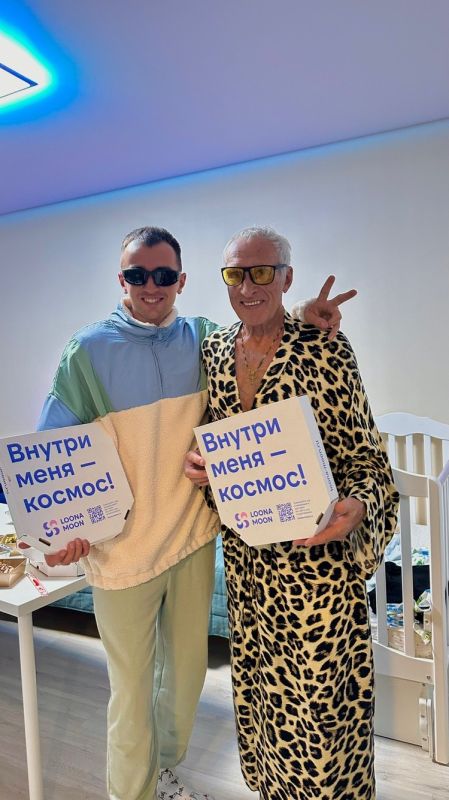 Из кузнеца в блогеры в 80 лет: Дед Гена из Крыма набирает популярность после публикации в «Комсомолке» Из кузнеца в блогеры в 80 лет: Дед Гена из Крыма набирает популярность после публикации в «Комсомолке»