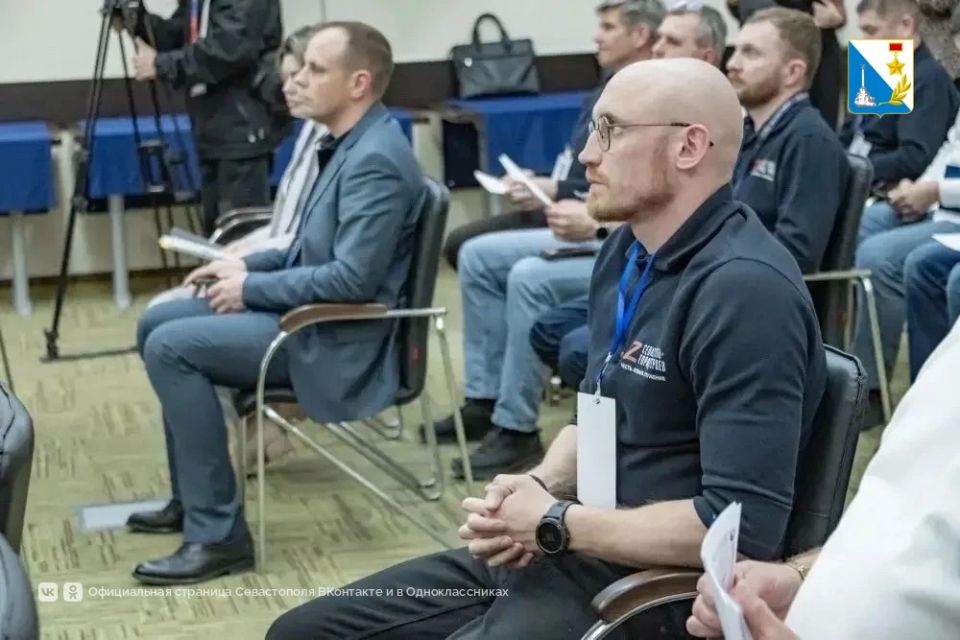 Участники программы «Севастополь — город героев» сдали экзамены и представили проектные работы по итогам третьего модуля Участники программы «Севастополь — город героев» сдали экзамены и представили проектные работы по итогам третьего модуля
