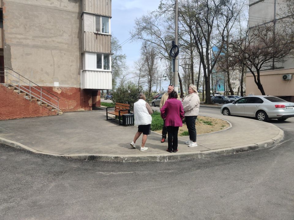 Заместители главы администрации проводят выездные собрания с керчанами Заместители главы администрации проводят выездные собрания с керчанами