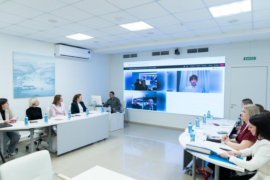 19 студентов СевГУ защитили проекты по курсу наружной рекламы 19 студентов СевГУ защитили проекты по курсу наружной рекламы