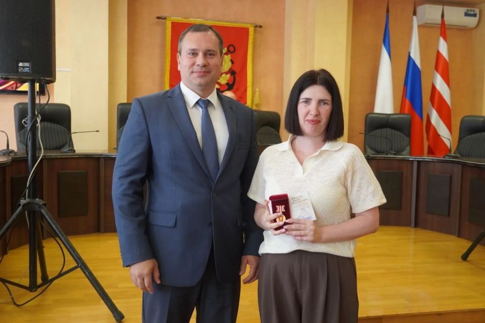 В администрации Керчи отметили День местного самоуправления В администрации Керчи отметили День местного самоуправления