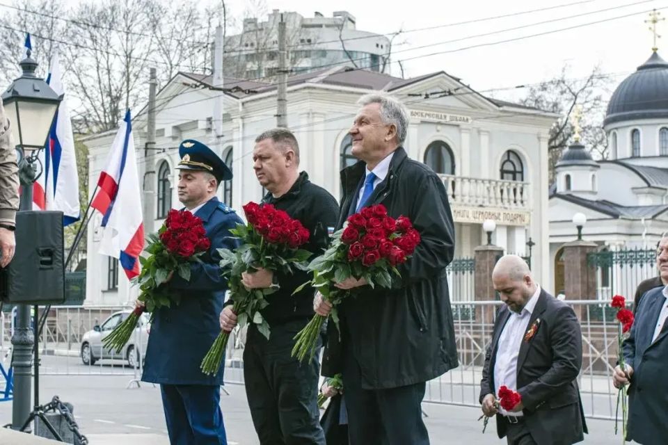 В Симферополе прошло празднование годовщины принятия Крыма, Тамани и Кубани в состав Российской империи В Симферополе прошло празднование годовщины принятия Крыма, Тамани и Кубани в состав Российской империи