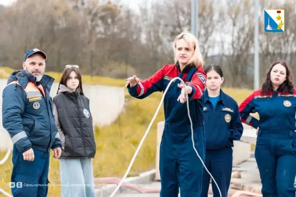 Всероссийский студенческий корпус спасателей отметил 25-летие Всероссийский студенческий корпус спасателей отметил 25-летие