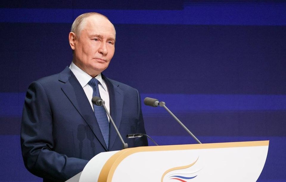 Нижнегорский район на главной муниципальной сцене страны: премия «Служение» и встреча с Президентом Нижнегорский район на главной муниципальной сцене страны: премия «Служение» и встреча с Президентом