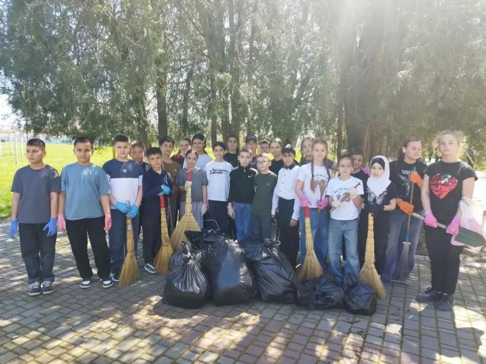Экологические субботники к Всемирному дню Земли Экологические субботники к Всемирному дню Земли