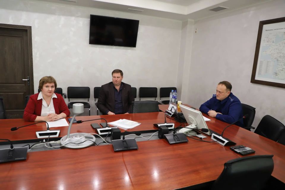 Заместитель прокурора г. Симферополя провёл приём работников ГУП РК «Крымэнерго» Заместитель прокурора г. Симферополя провёл приём работников ГУП РК «Крымэнерго»
