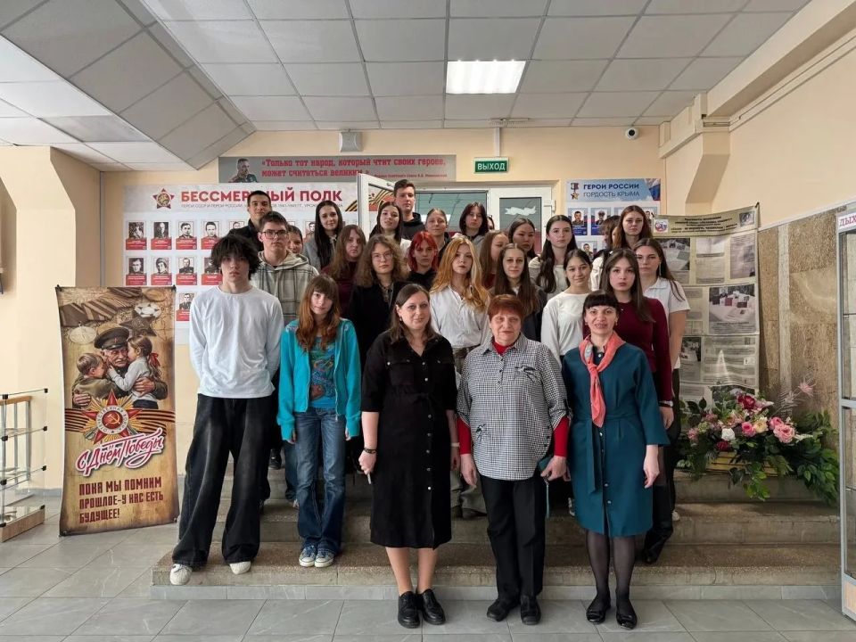Продолжается тесное сотрудничество управления по архивным делам Ялты с образовательными учреждениями города Продолжается тесное сотрудничество управления по архивным делам Ялты с образовательными учреждениями города