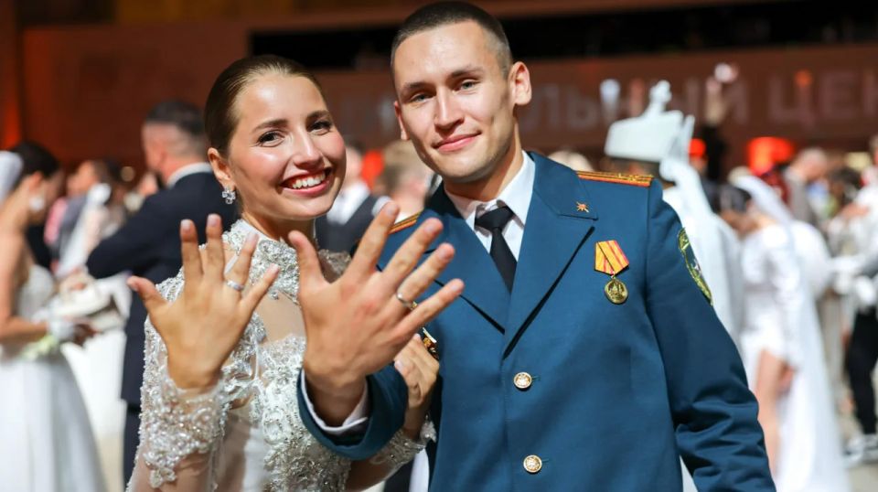 НЦ «Россия» приглашает влюбленных объединить свои судьбы на III Всероссийском свадебном фестивале НЦ «Россия» приглашает влюбленных объединить свои судьбы на III Всероссийском свадебном фестивале