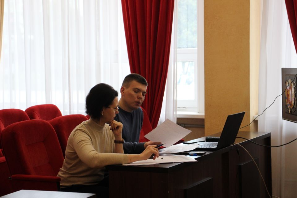 В администрации Керчи прошло заседание рабочей группы Межведомственной комиссии РК по противодействию нелегальной занятости и комиссии по вопросам мобилизации налоговых и неналоговых доходов в бюджет города В администрации Керчи прошло заседание рабочей группы Межведомственной комиссии РК по противодействию нелегальной занятости и комиссии по вопросам мобилизации налоговых и неналоговых доходов в бюджет города