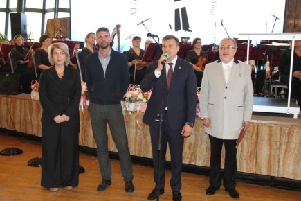 ���������� �����������: � ����� �����- �������� ��������� VI ��������������� ��������� ���, ������������ � ���� �������� ������� ������!