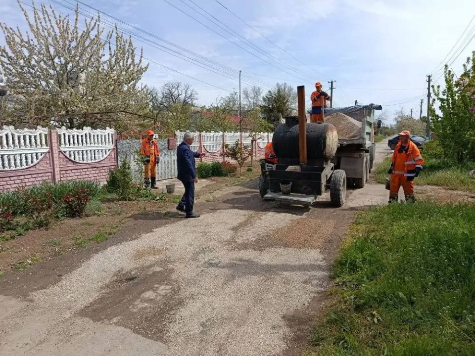 Антон Кравец: С начала года на муниципальных автомобильных дорогах местного значения проведен ямочный ремонт общей площадью более 19 тыс Антон Кравец: С начала года на муниципальных автомобильных дорогах местного значения проведен ямочный ремонт общей площадью более 19 тыс