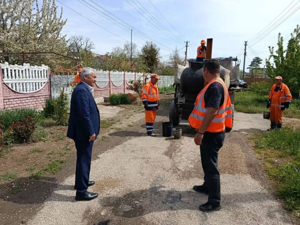 Антон Кравец: С начала года на муниципальных автомобильных дорогах местного значения проведен ямочный ремонт общей площадью более 19 тыс Антон Кравец: С начала года на муниципальных автомобильных дорогах местного значения проведен ямочный ремонт общей площадью более 19 тыс