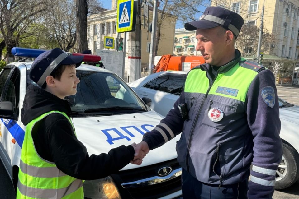 Преемственность поколений: желание юного симферопольца продолжить дело отца