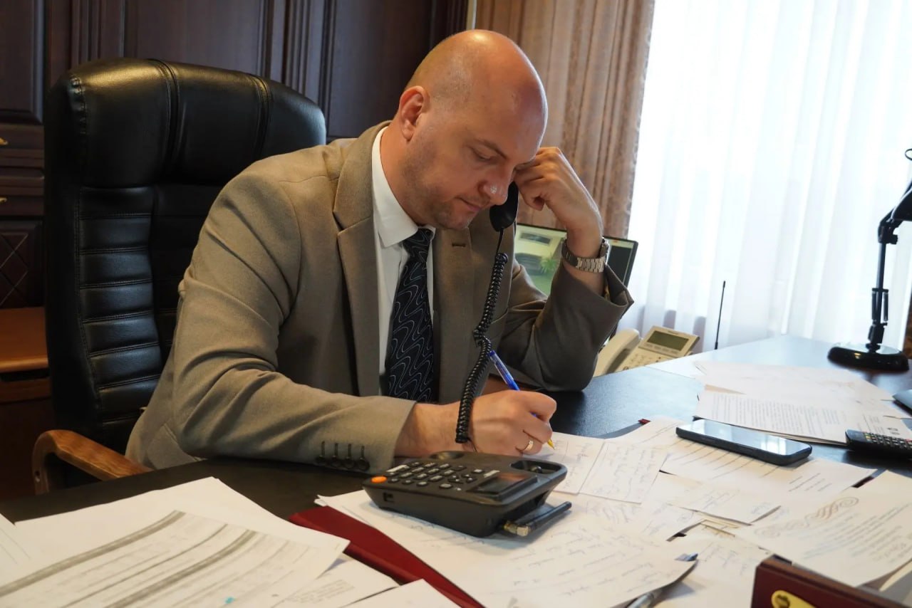 Исполняющий обязанности главы администрации Керчи Иван Кошель провел прием граждан в телефонном режиме Исполняющий обязанности главы администрации Керчи Иван Кошель провел прием граждан в телефонном режиме