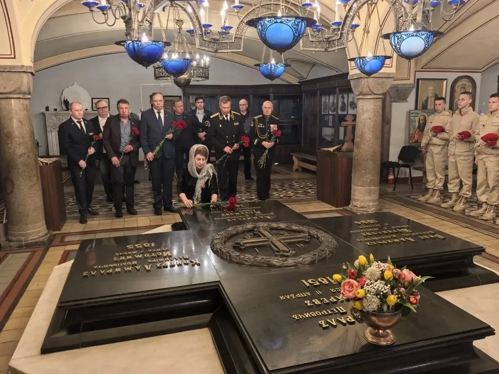 Екатерина Алтабаева: Сегодня в День создания Черноморского флота приняла участие в благодарственном молебне в Свято-Владимирском соборе — усыпальнице адмиралов Екатерина Алтабаева: Сегодня в День создания Черноморского флота приняла участие в благодарственном молебне в Свято-Владимирском соборе — усыпальнице адмиралов