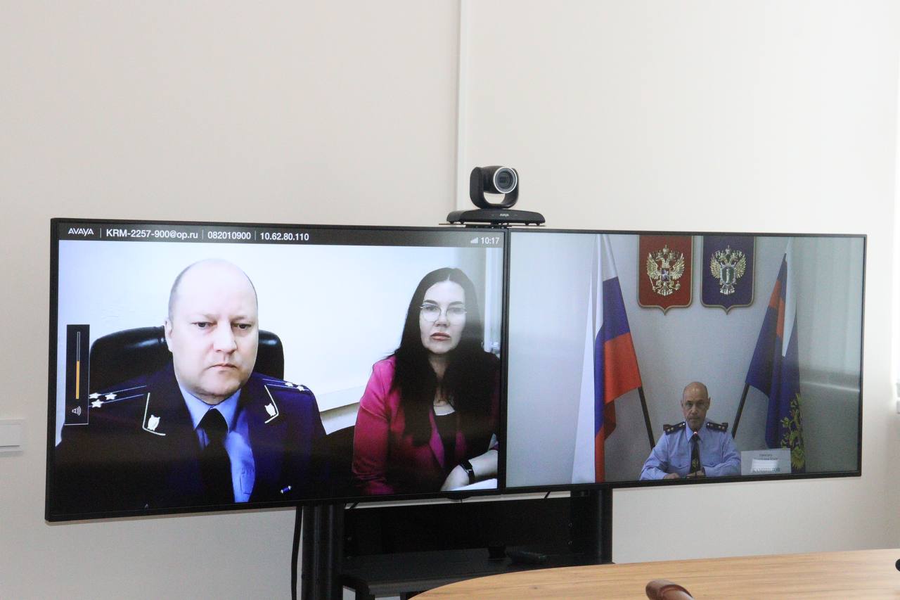 Прокурор Крыма Олег Камшилов провел прием жителей региона Прокурор Крыма Олег Камшилов провел прием жителей региона
