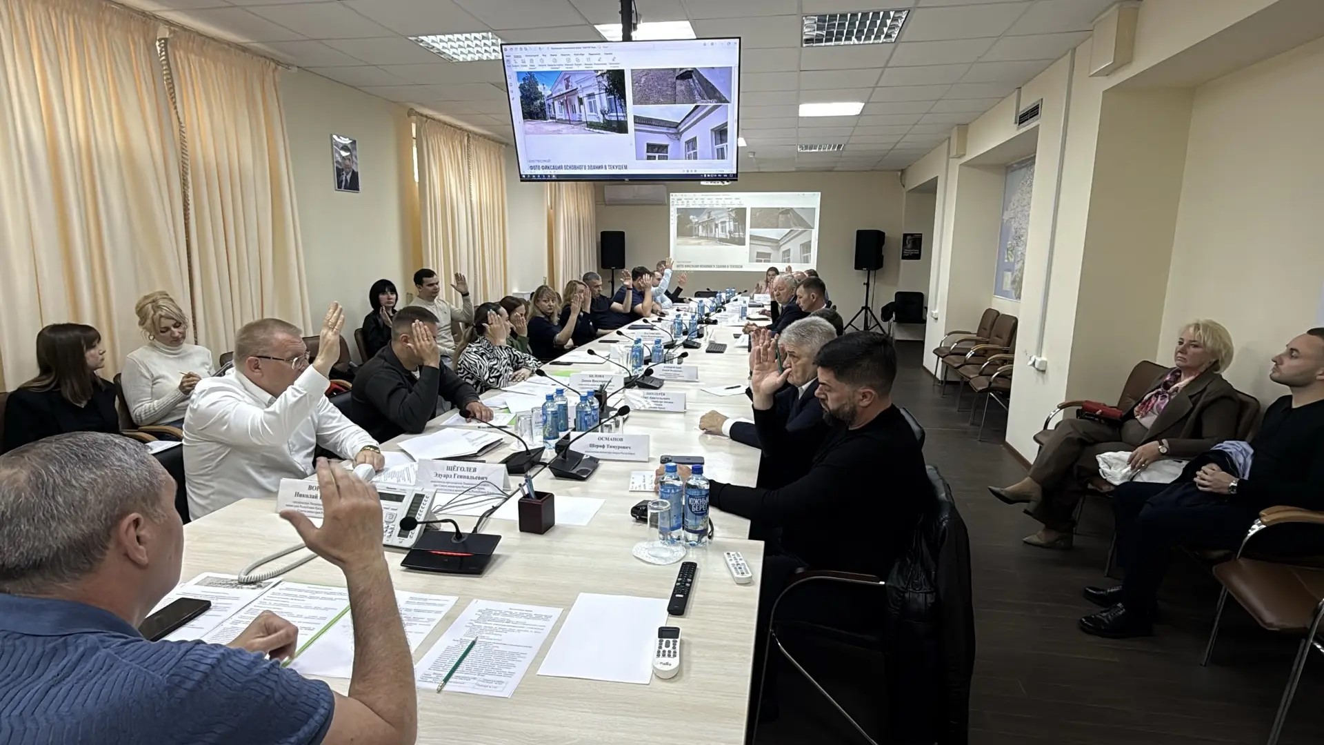 В рамках Техсовета Минстроя Крыма обсуждены проектные решения по 4 объектам республики В рамках Техсовета Минстроя Крыма обсуждены проектные решения по 4 объектам республики