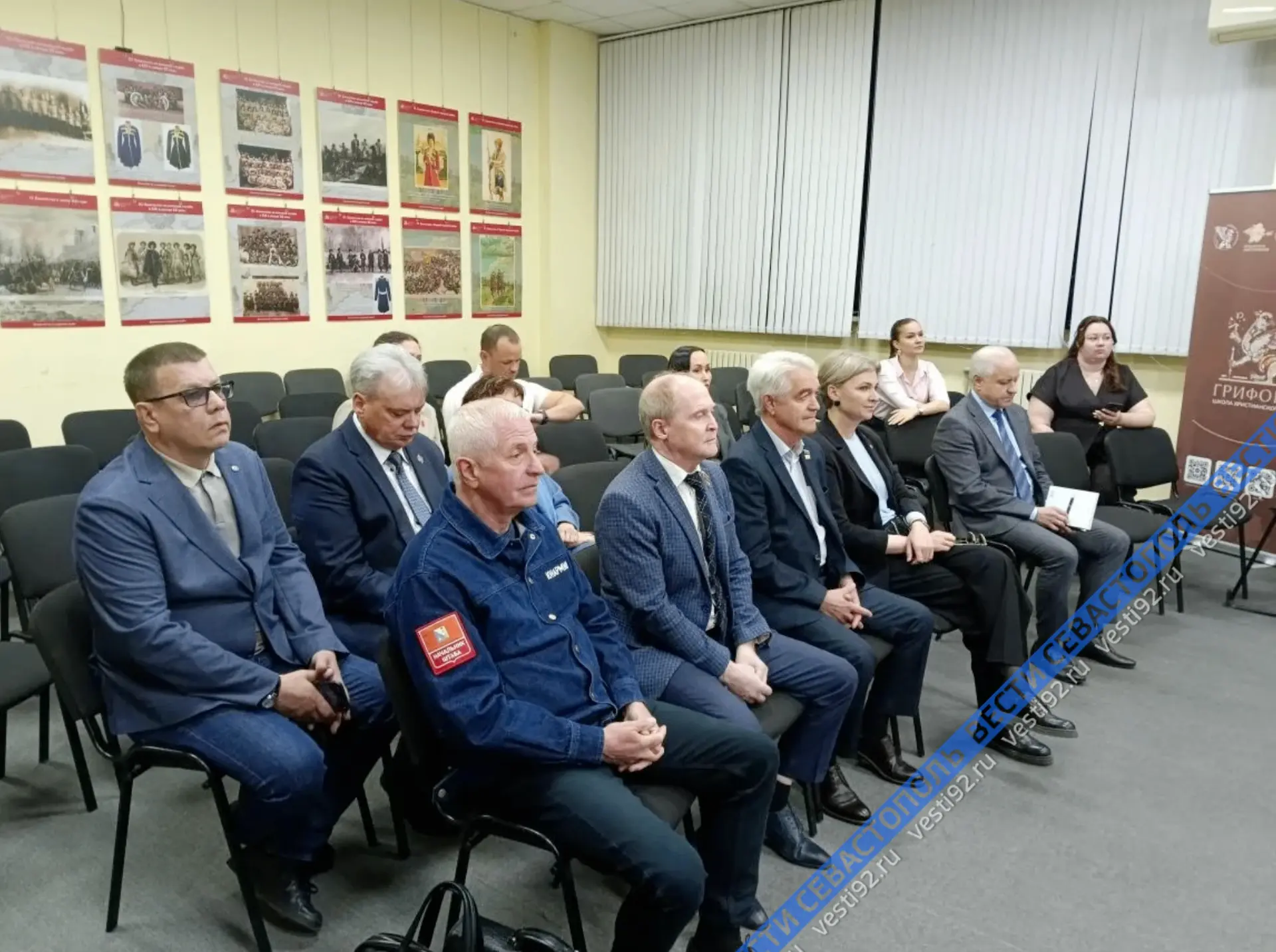 О том, как прививать молодёжи духовно-нравственные ценности, говорили на первом заседании одной из комиссий Общественной Палаты Севастополя О том, как прививать молодёжи духовно-нравственные ценности, говорили на первом заседании одной из комиссий Общественной Палаты Севастополя