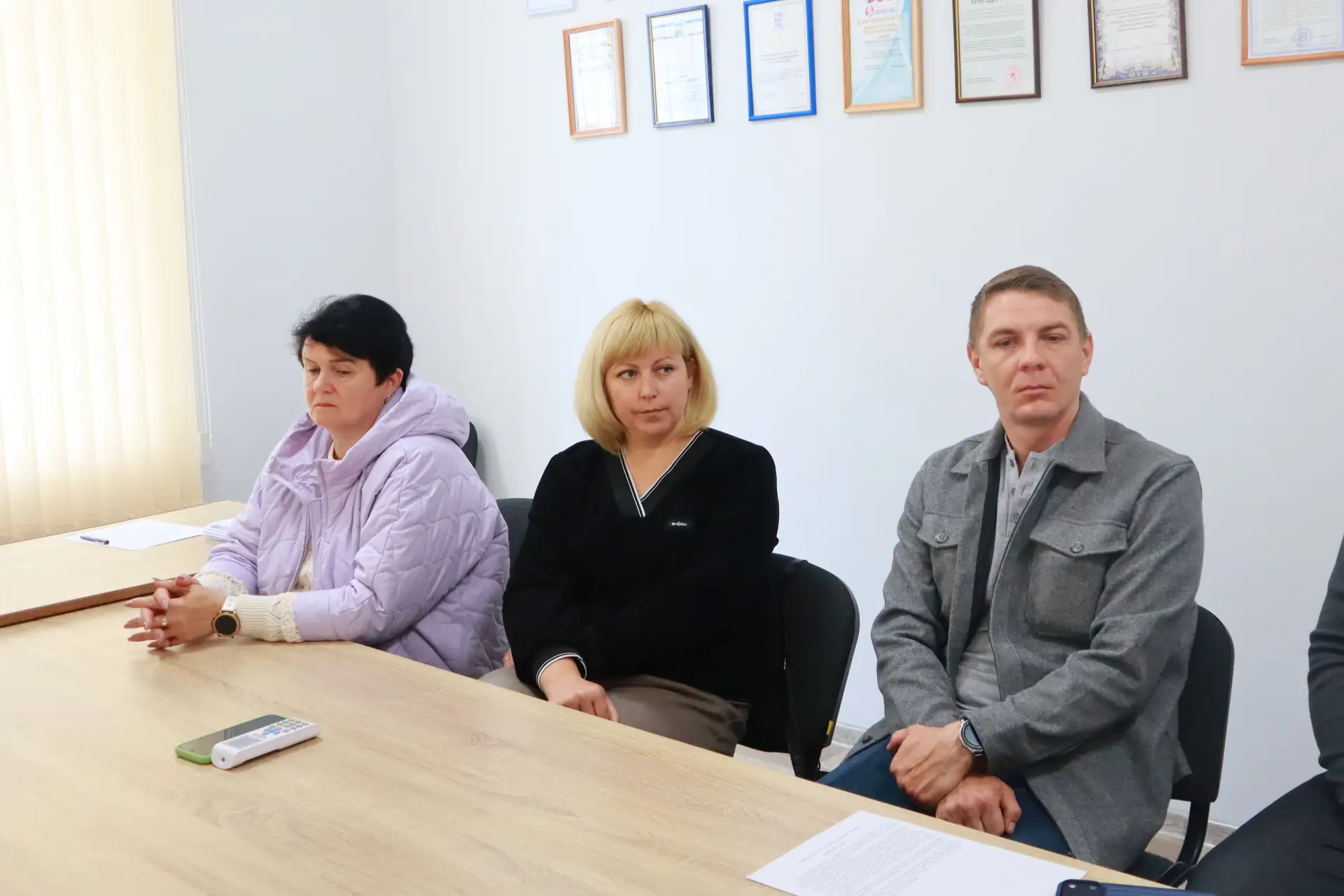 Работа депутата – это прежде всего постоянное общение с людьми Работа депутата – это прежде всего постоянное общение с людьми