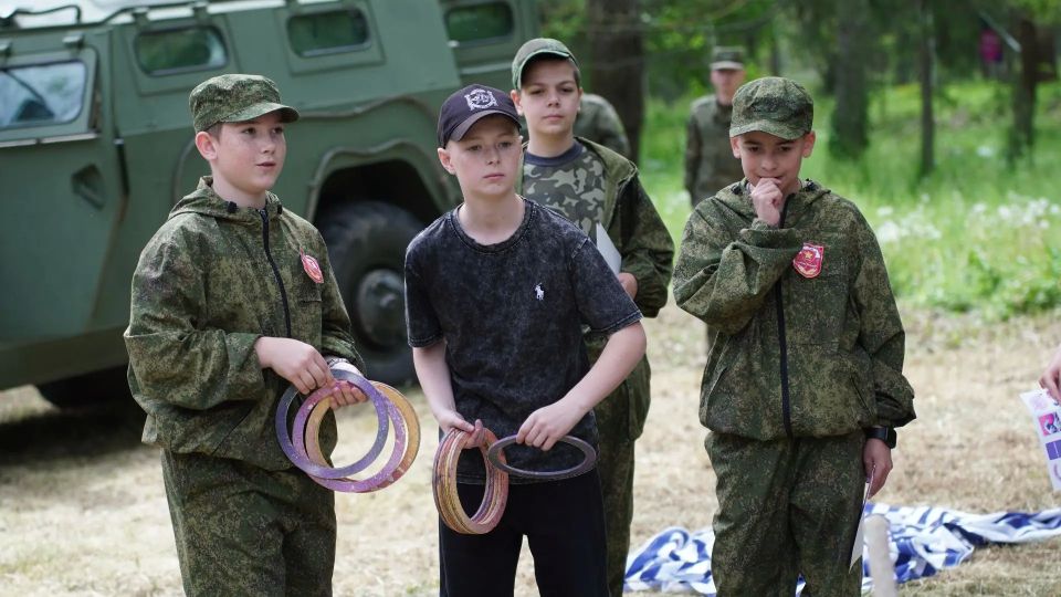 Крымская молодежь готова к любым вызовам: в Аграрном прошел региональный этап «Зарницы 2.0»! Крымская молодежь готова к любым вызовам: в Аграрном прошел региональный этап «Зарницы 2.0»!