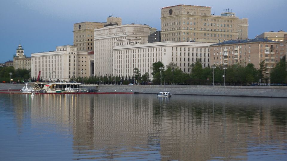 Ночью над регионами РФ сбили 50 украинских дронов