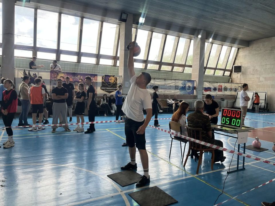 В минувшие выходные, 16 мая 2026 года, состоялось открытое первенство по силовому многоборью «Готов к труду и обороне», организованное Крымским юридическим институтом (филиалом) Университета прокуратуры Российской Федерации В минувшие выходные, 16 мая 2026 года, состоялось открытое первенство по силовому многоборью «Готов к труду и обороне», организованное Крымским юридическим институтом (филиалом) Университета прокуратуры Российской Федерации