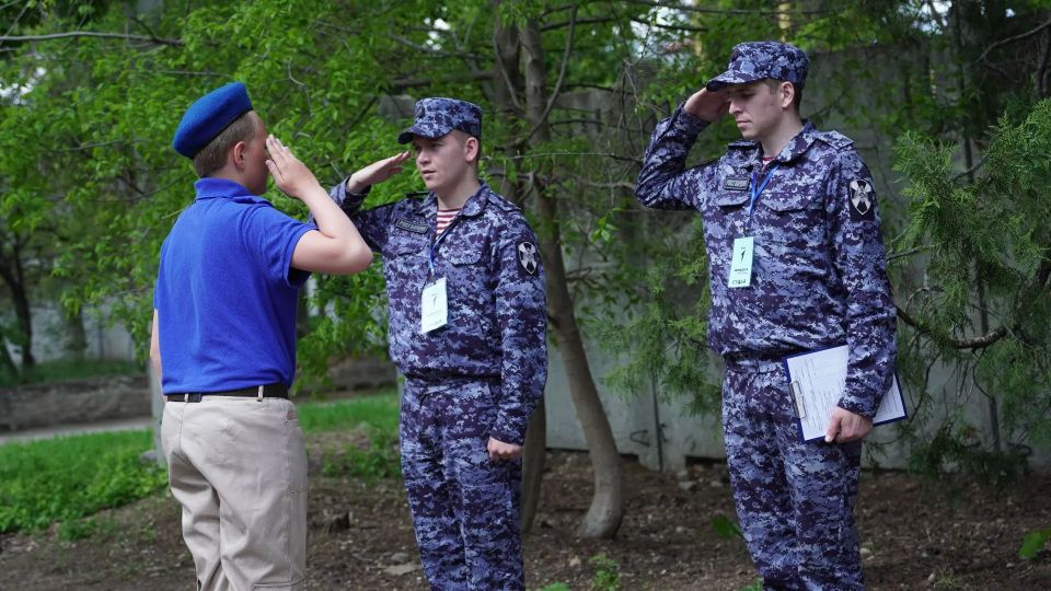 Крымская молодежь готова к любым вызовам: в Аграрном прошел региональный этап «Зарницы 2.0»! Крымская молодежь готова к любым вызовам: в Аграрном прошел региональный этап «Зарницы 2.0»!