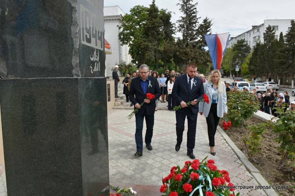 Кирилл Чебышев: В Судаке состоялись траурное мероприятие, посвящённое Дню памяти жертв депортации народов Крыма Кирилл Чебышев: В Судаке состоялись траурное мероприятие, посвящённое Дню памяти жертв депортации народов Крыма