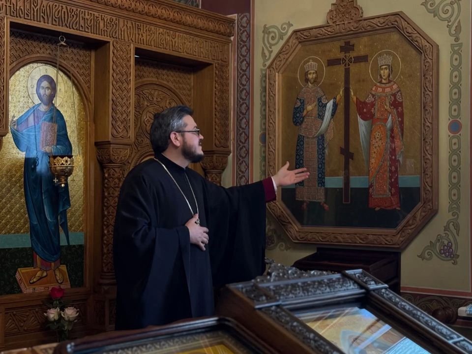 В образовательных учреждениях Крыма продолжаются мероприятия, направленные на популяризацию традиционных семейных и духовных ценностей В образовательных учреждениях Крыма продолжаются мероприятия, направленные на популяризацию традиционных семейных и духовных ценностей