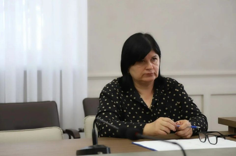 Анжелика Ястребова: Совместно со специалистами администрации провела личный приём граждан Анжелика Ястребова: Совместно со специалистами администрации провела личный приём граждан