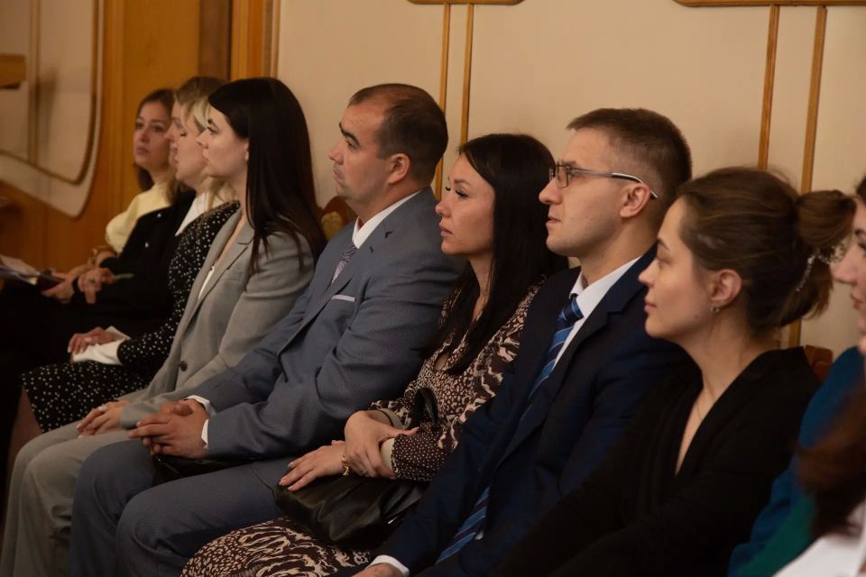 Комитет по государственному строительству и местному самоуправлению рассмотрел кандидатуры в новый состав Общественной палаты Республики Крым Комитет по государственному строительству и местному самоуправлению рассмотрел кандидатуры в новый состав Общественной палаты Республики Крым