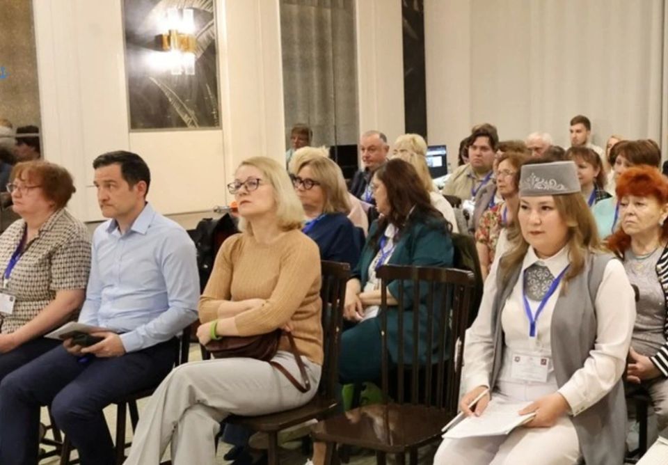 Начальник архивного отдела (муниципального архива) Администрации Первомайского района Республики Крым Ибрагимова Елена приняла участие в XIII Всероссийских (Крымско-Московских) архивно-краеведческих научных чтениях, которые... Начальник архивного отдела (муниципального архива) Администрации Первомайского района Республики Крым Ибрагимова Елена приняла участие в XIII Всероссийских (Крымско-Московских) архивно-краеведческих научных чтениях, которые...