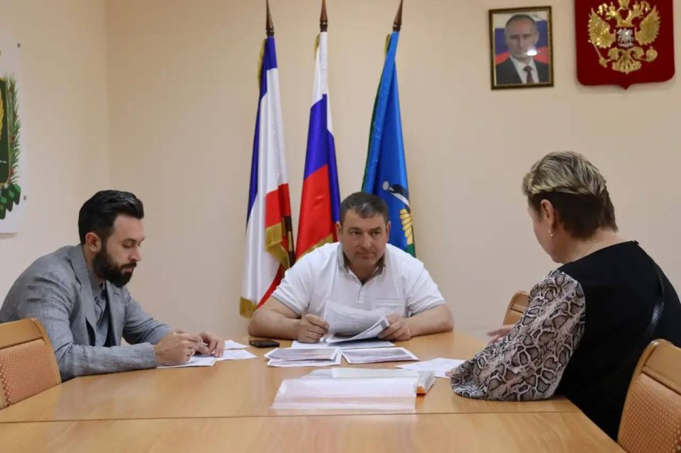 Вячеслав Вайсбейн: Провёл еженедельный приём. Граждане обратились по вопросам водоснабжения, газификации и благоустройства Вячеслав Вайсбейн: Провёл еженедельный приём. Граждане обратились по вопросам водоснабжения, газификации и благоустройства