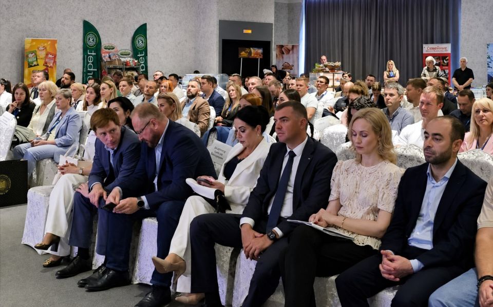 Анушаван Агаджанян: В Республике Крым состоялась «Торгово-закупочная сессия 2026» Анушаван Агаджанян: В Республике Крым состоялась «Торгово-закупочная сессия 2026»